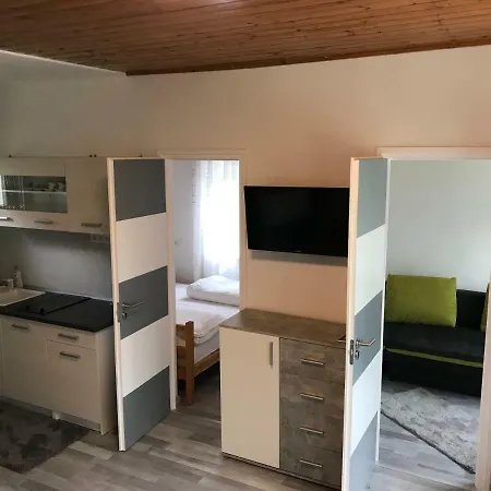 Mineral Smaragd Apartament